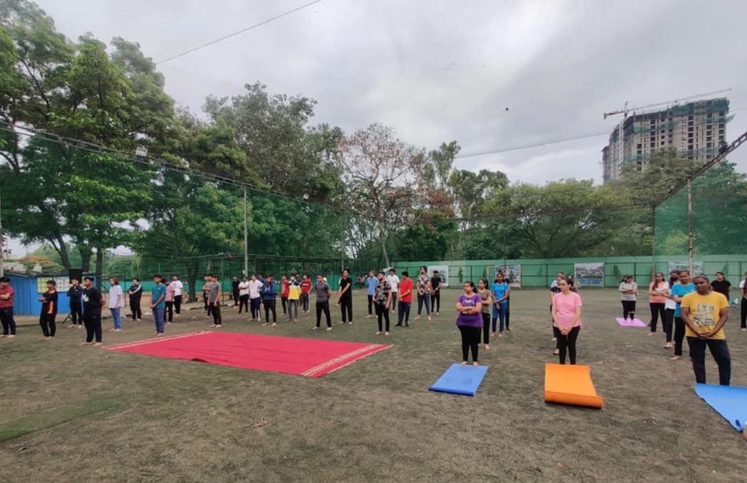 Maharashtriya Mandal college of commerce Sports and Yoga photo 5